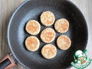 Хлебные пышки на сковороде Хлебные пышки на сковороде