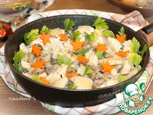 Галушки с курицей, грибами и луком