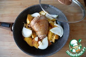 Голень индейки с айвой