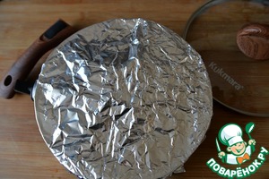 Голень индейки с айвой