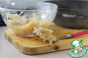 Яблочная пастила с кокосовой стружкой на сковороде