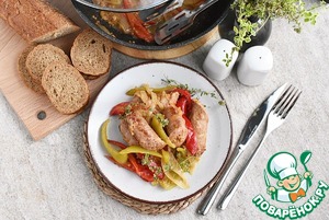 Колбаски с перцем в пикантном яблочном соусе Колбаски с перцем в пикантном яблочном соусе