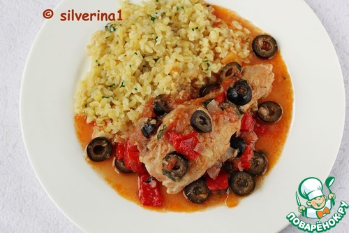 Курица с овощами и маслинами