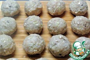 Куриные шарики с грибами и капустой