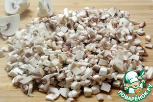 Куриные шарики с грибами и капустой