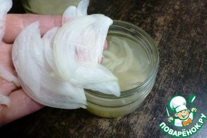 Лук, маринованный в рассоле или маринаде Лук, маринованный в рассоле или маринаде