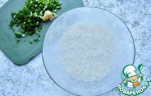 Оладьи из цветной капусты с греческим соусом Оладьи из цветной капусты с греческим соусом