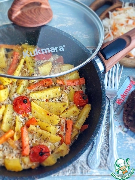 Овощи запеченые с консервированным тунцом