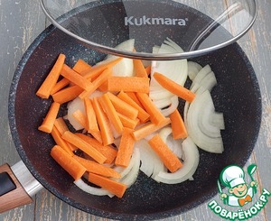 Овощи запеченые с консервированным тунцом