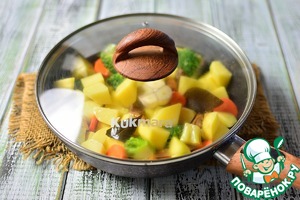 Овощное рагу с говядиной и грибами Овощное рагу с говядиной и грибами