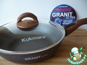 Печень куриная в сливочно-луковом соусе