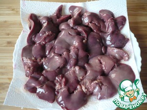 Печень куриная в сливочно-луковом соусе