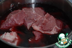 Пьяная говядина в сливах