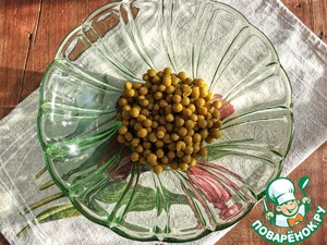 Салат с жареными баклажанами "Фаворит"