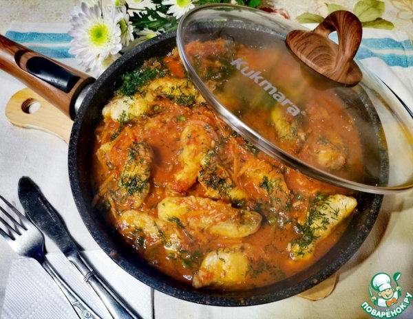 Судак в томате с овощами