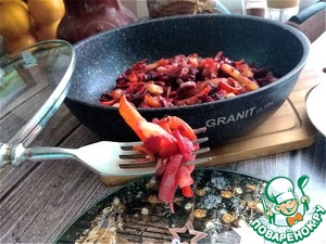 Тёплый жареный салат