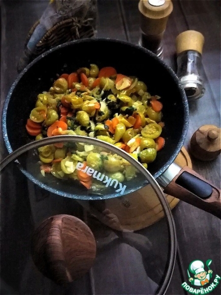 Закуска из зелёных помидоров с овощами