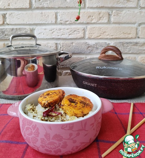 Жареные вареные яйца со специями