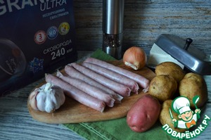 Жареный картофель с колбасками