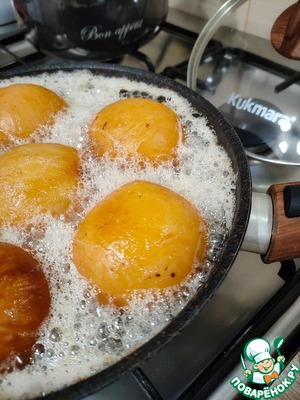 Пончики с джемом и лимонной глазурью