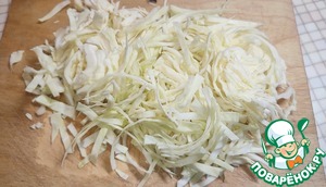 Рулет с капустой и сосисками Рулет с капустой и сосисками