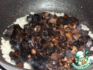 Слойки "Завитушки" с курицей и грибами Слойки "Завитушки" с курицей и грибами