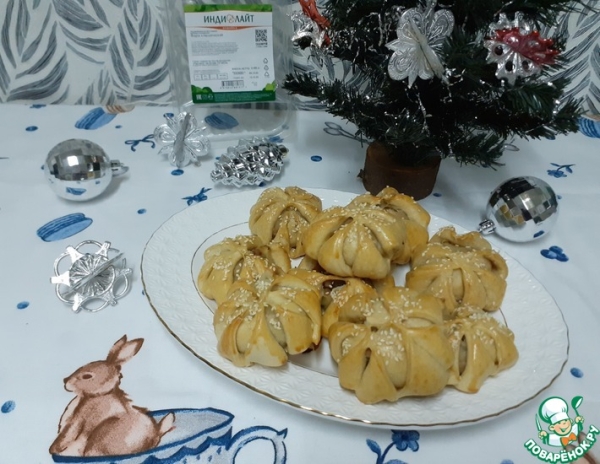 Пирожки "Новогодние игрушки" Пирожки "Новогодние игрушки"