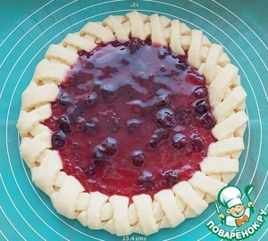 Пирог с вишневым джемом "Для подруг"