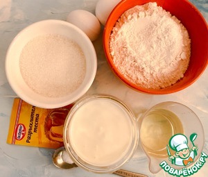 Капкейки с начинкой, украшенные кремом Капкейки с начинкой, украшенные кремом