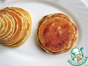 Творожно-цитрусовые панкейки "Ёлочки" Творожно-цитрусовые панкейки "Ёлочки"