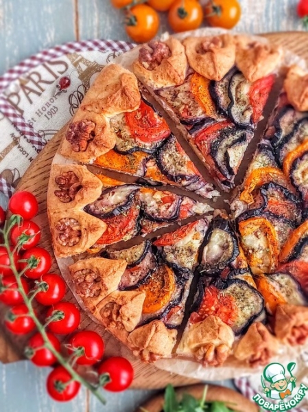 Пирог с творогом и овощами "А-ля рататуй" Пирог с творогом и овощами "А-ля рататуй"