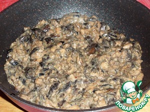 Слойки "Завитушки" с курицей и грибами Слойки "Завитушки" с курицей и грибами