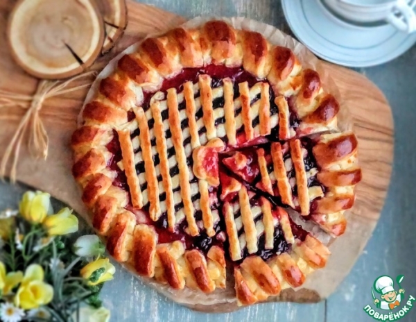 Пирог с вишневым джемом "Для подруг"