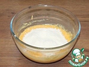 Тыквенно-творожный пирог с яблочной начинкой