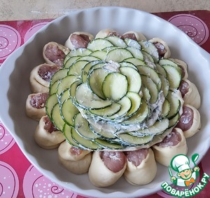 Пирог с индейкой и цуккини