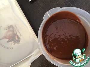 Брауни с чёрной смородиной