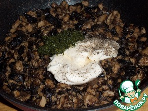 Слойки "Завитушки" с курицей и грибами Слойки "Завитушки" с курицей и грибами