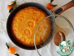 Кекс с мандаринами на сковороде