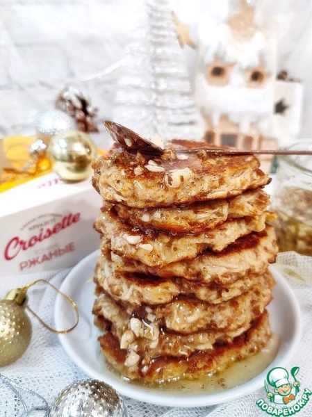 Оладьи из хлебцев "Kroisett" с яблоками Оладьи из хлебцев "Kroisett" с яблоками