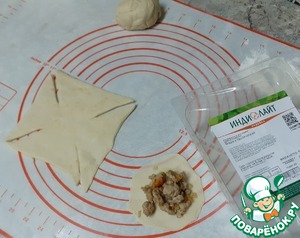 Пирожки "Новогодние игрушки" Пирожки "Новогодние игрушки"