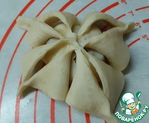 Пирожки "Новогодние игрушки" Пирожки "Новогодние игрушки"