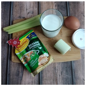 Сельдерейные блины с луком-пореем Сельдерейные блины с луком-пореем