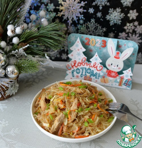 Фунчоза со свининой по-китайски Фунчоза со свининой по-китайски