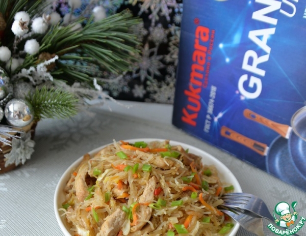 Фунчоза со свининой по-китайски Фунчоза со свининой по-китайски