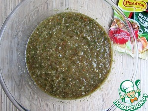 Икорные оладьи с паприкой и укропом