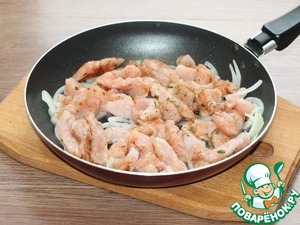 Индейка со сладким перцем и шпинатом Индейка со сладким перцем и шпинатом