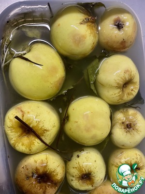 Яблоки мочёные. Ничего лишнего