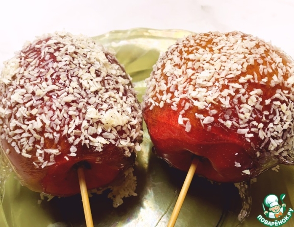 Яблоки в карамели Яблоки в карамели