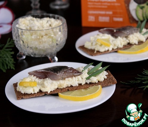 Яичная закуска с хлебцами Яичная закуска с хлебцами