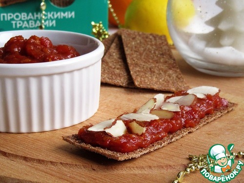 Конфитюр из помидоров на цельнозерновых хлебцах